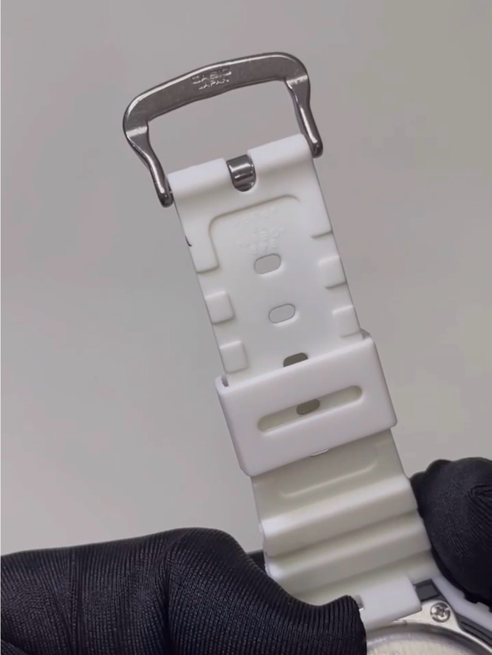 G-Shock White and Black Sport Watch with Yellow Hand - Picture 4 of 4